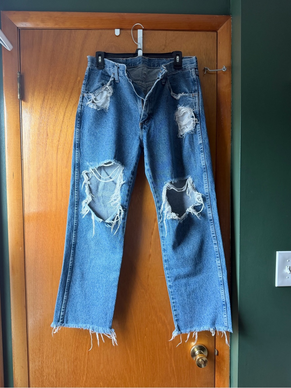 Vintage RUSTLER Ripped Straight Leg Jeans